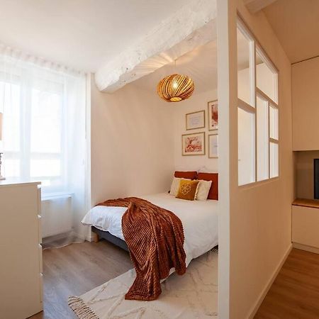 Le Cocoon - Appartement Dans Maison Du Xviieme Siecle Fougères Екстериор снимка