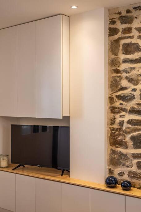 Le Cocoon - Appartement Dans Maison Du Xviieme Siecle Fougères Екстериор снимка